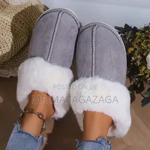 Men's N’ Women’s Winter Plush Slippers,