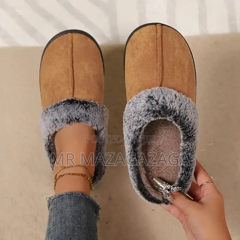 Men's N’ Women’s Winter Plush Slippers,