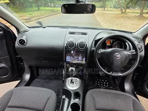 Nissan Dualis 2010 Black