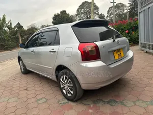 Toyota Corolla RunX 2003 White