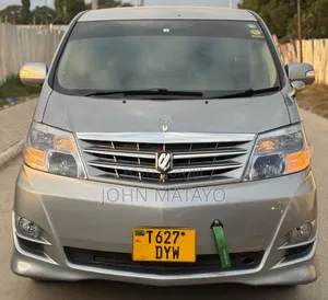 Toyota Alphard 2004 Silver