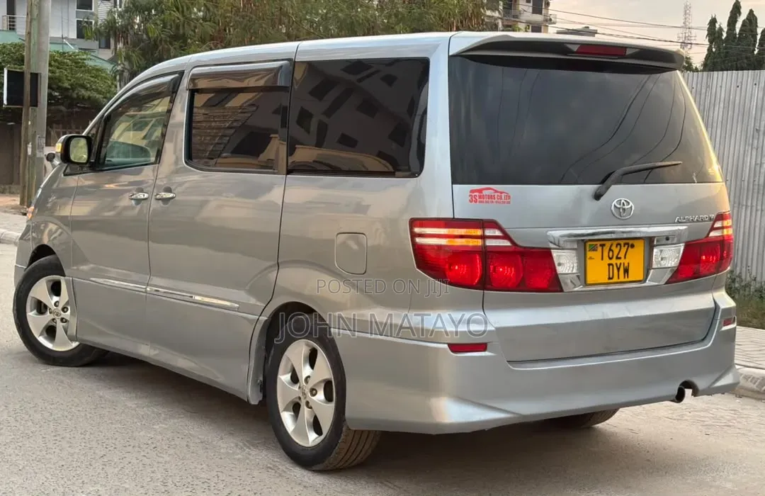 Toyota Alphard 2004 Silver