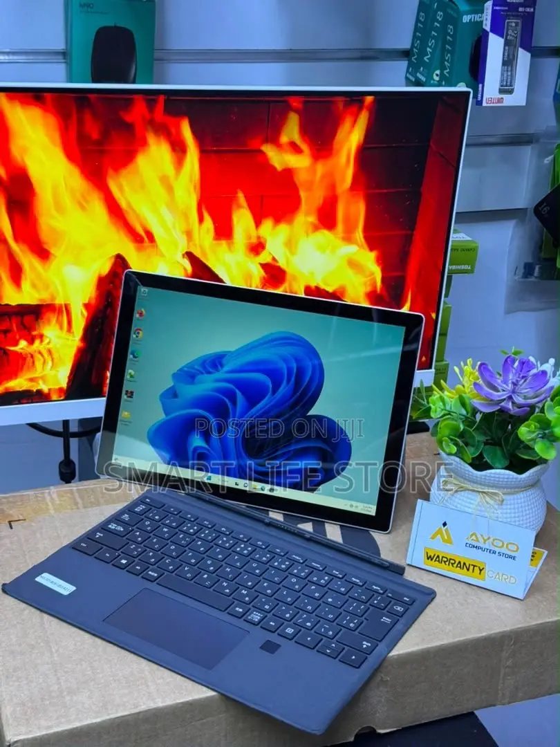 New Laptop Microsoft Surface Pro 4GB Intel Core i5 SSD 128GB