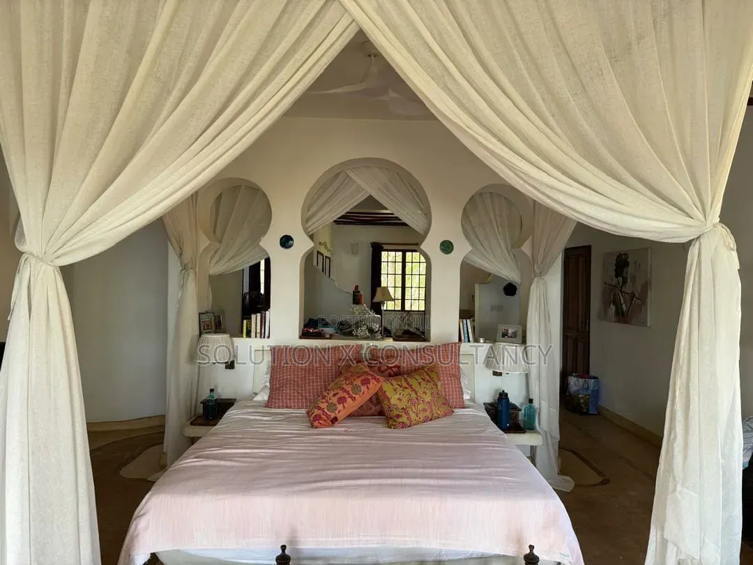 Furnished 5bdrm House in Kunduchi for sale