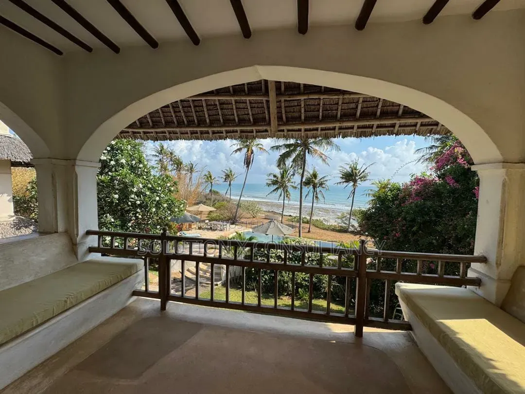 Furnished 5bdrm House in Kunduchi for sale