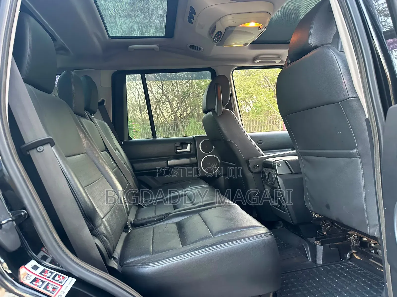 Land Rover Discovery 2010