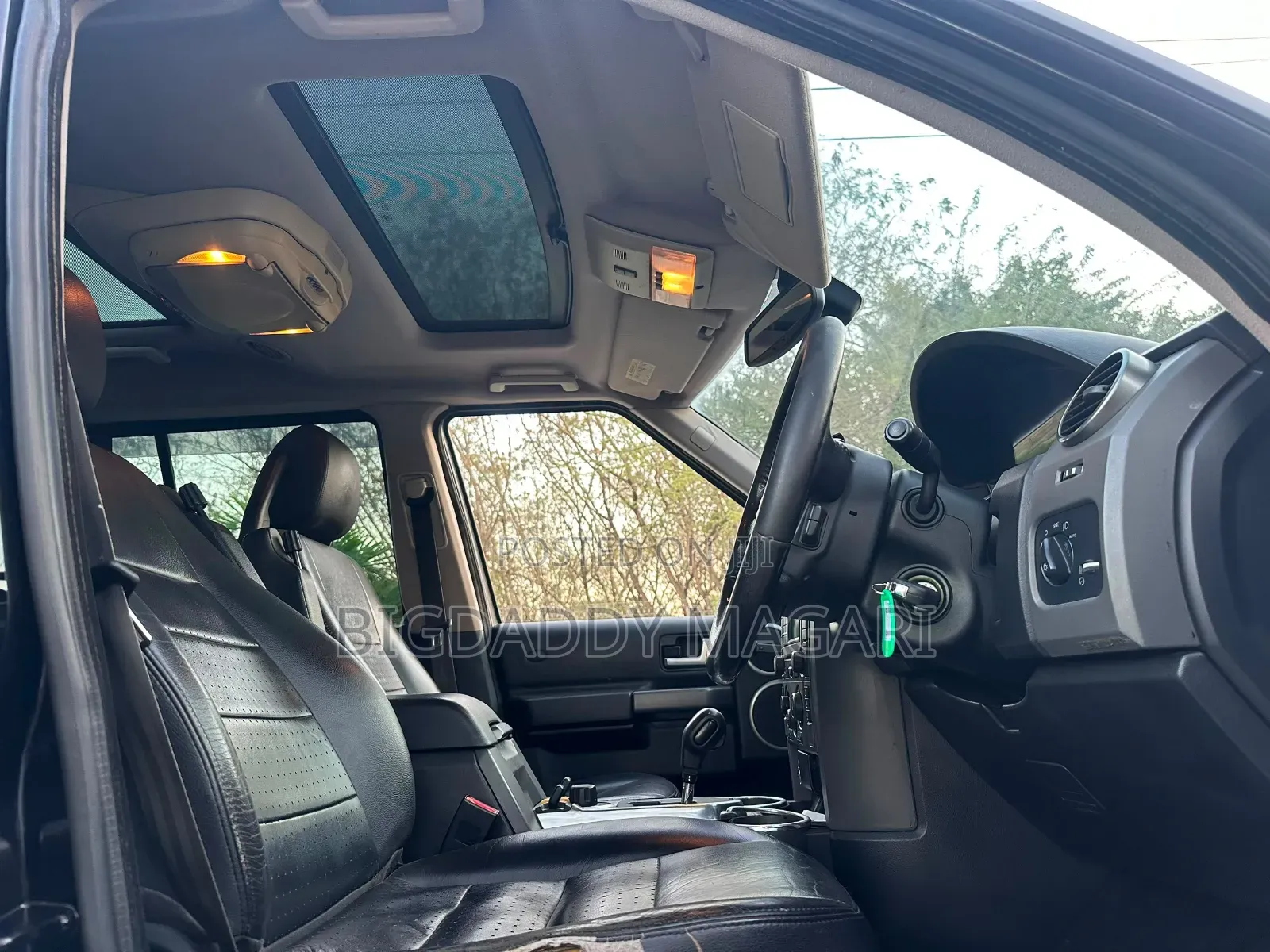 Land Rover Discovery 2010