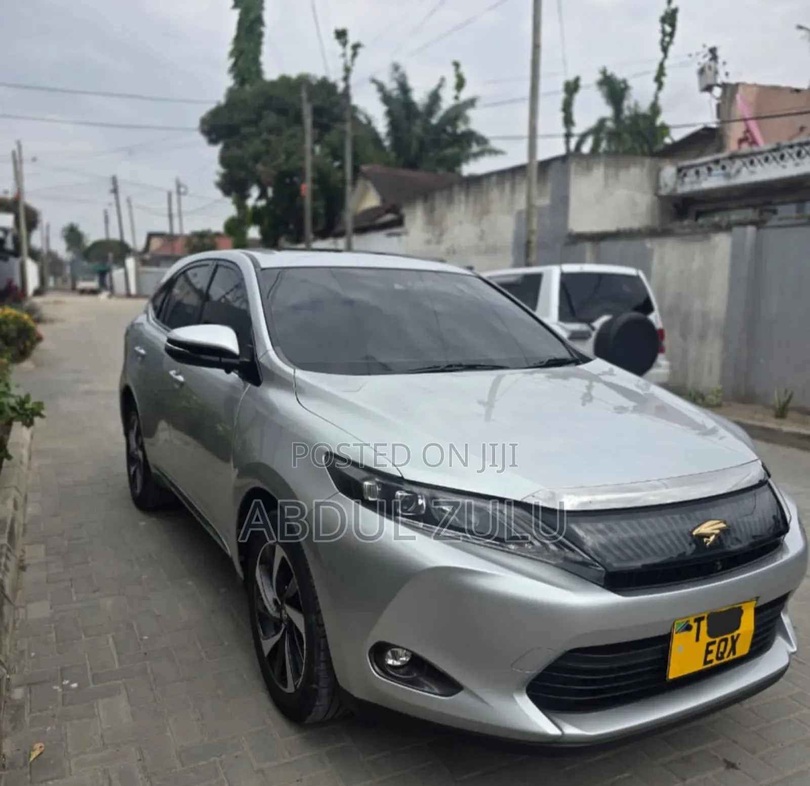 Toyota Harrier 2016 Silver