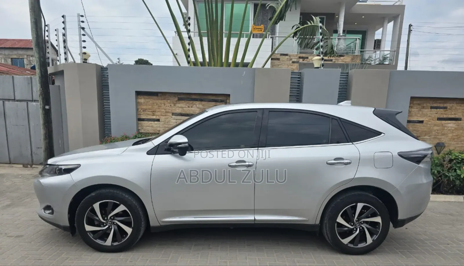 Toyota Harrier 2016 Silver