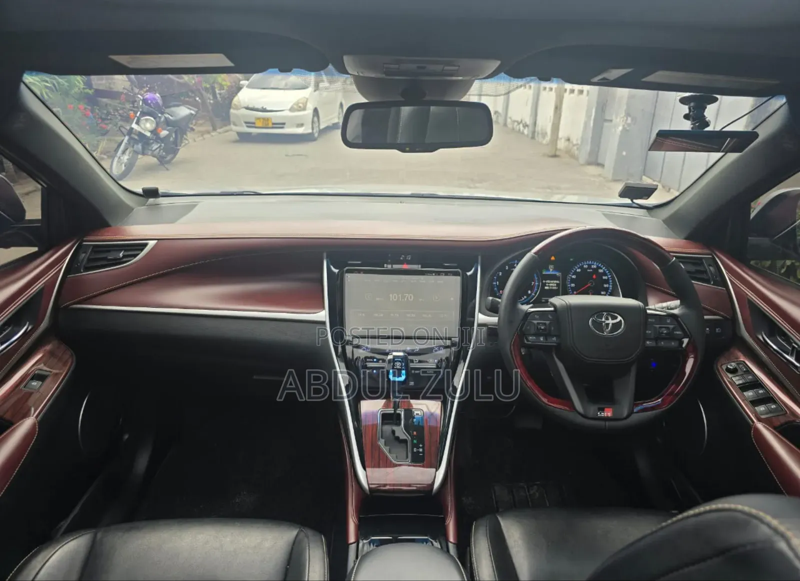 Toyota Harrier 2016 Silver