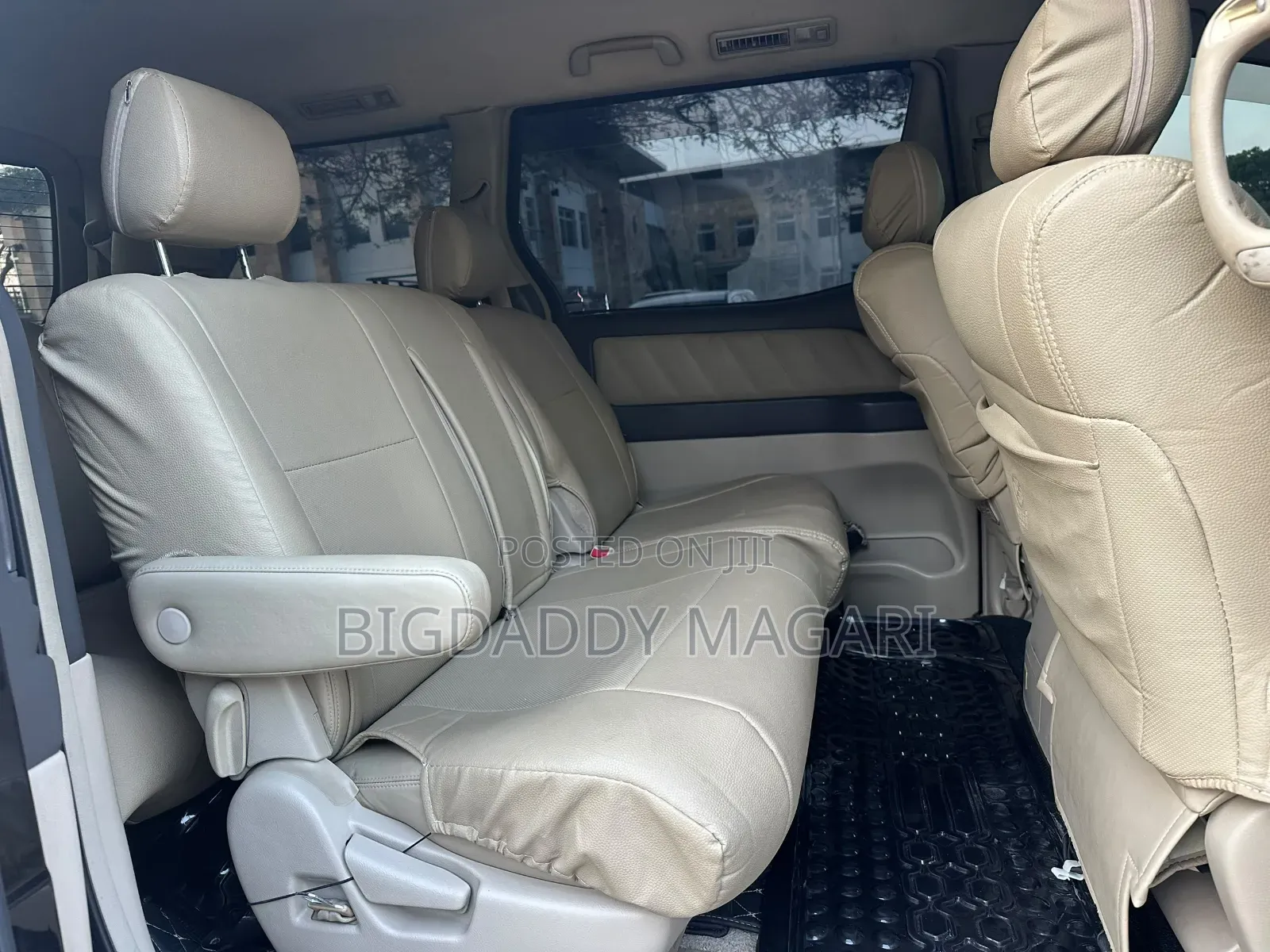 Toyota Alphard 2005 Black