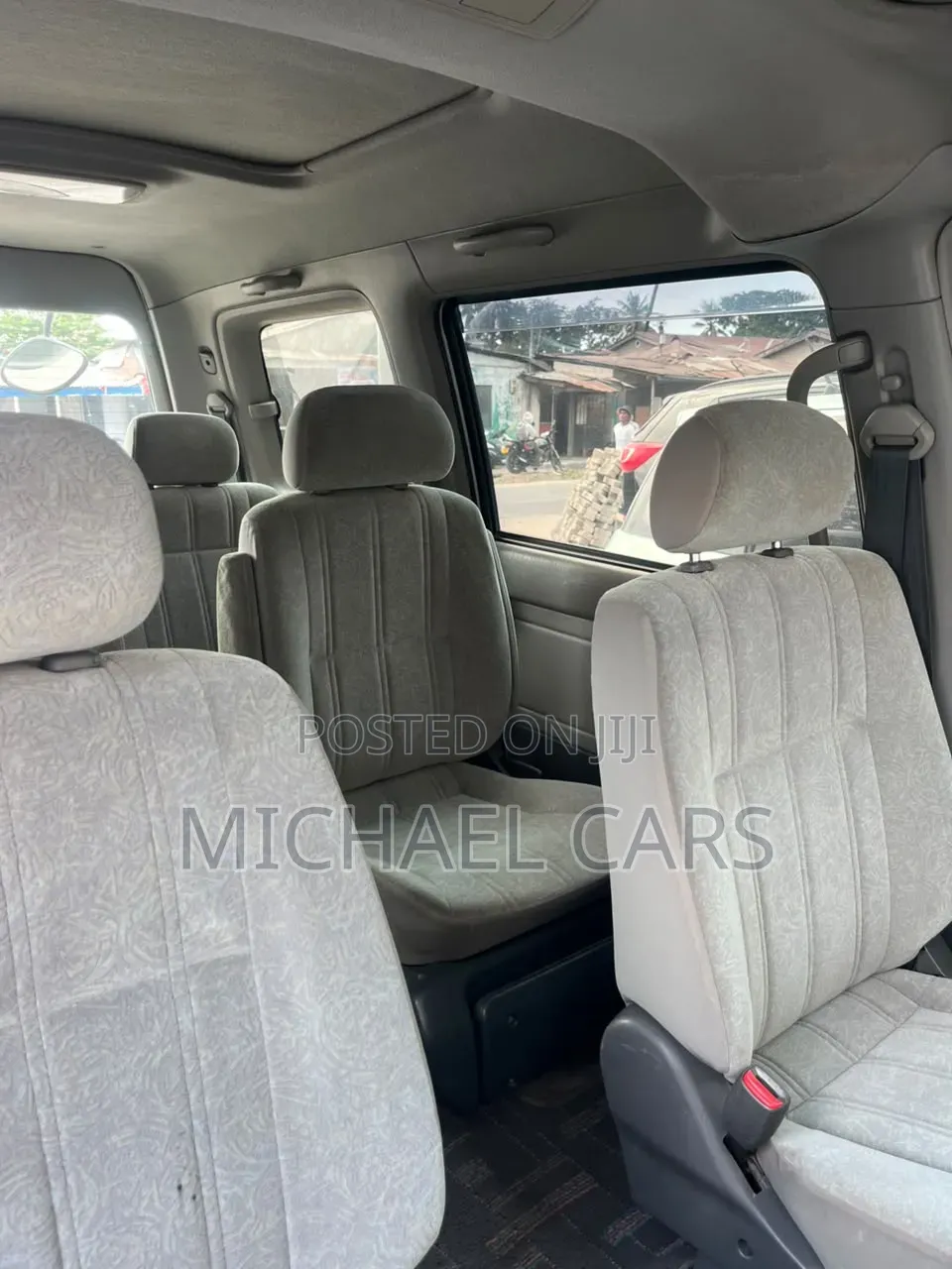 Toyota Noah 2003 White