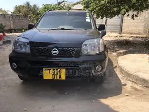 Nissan X-Trail 2004 Black