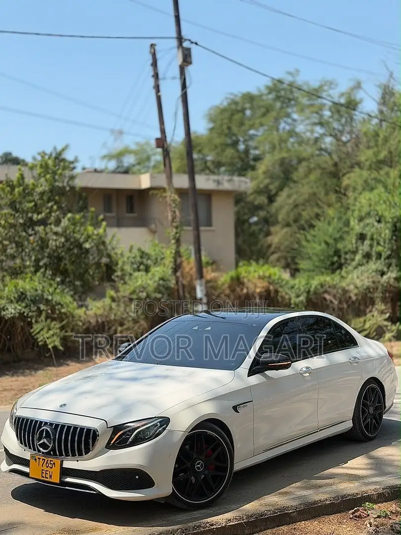 Mercedes-Benz E200 2017 White