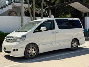 Toyota Alphard 2.4 Petrol AWD 2005 White