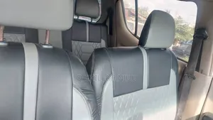 Mitsubishi L200 2000 White