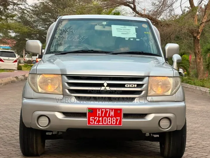 Mitsubishi Pajero 2008