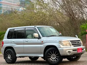 Mitsubishi Pajero 2008