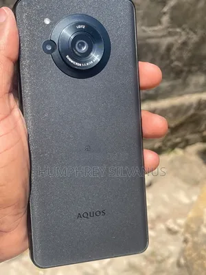 Sharp Aquos R7 256 GB Black