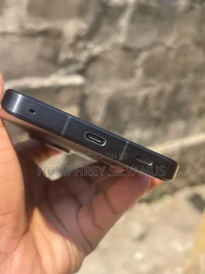 Sharp Aquos R7 256 GB Black