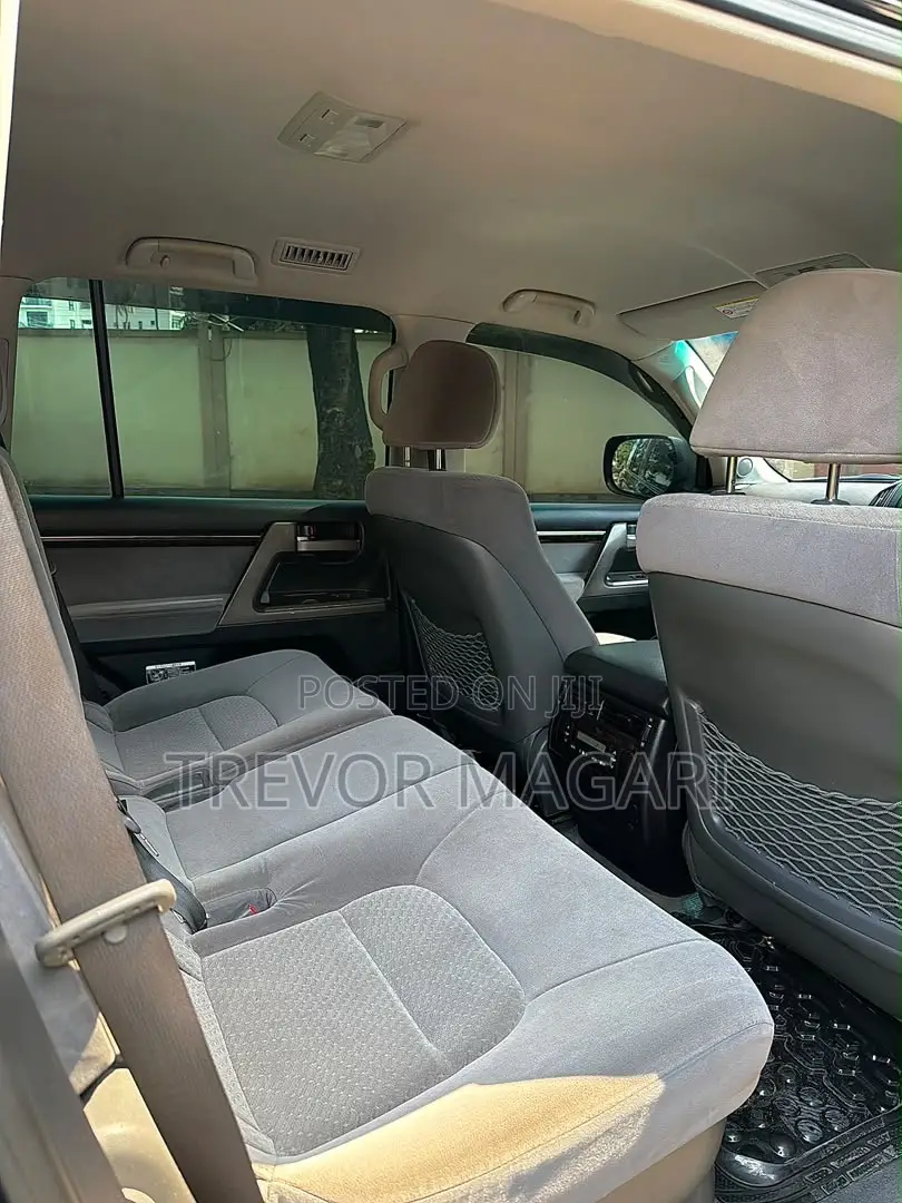Toyota Land Cruiser 2009 Black