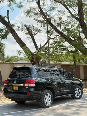Toyota Land Cruiser 2009 Black