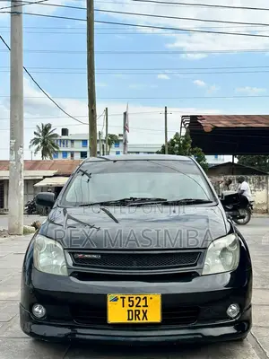 Toyota IST 2004 Black