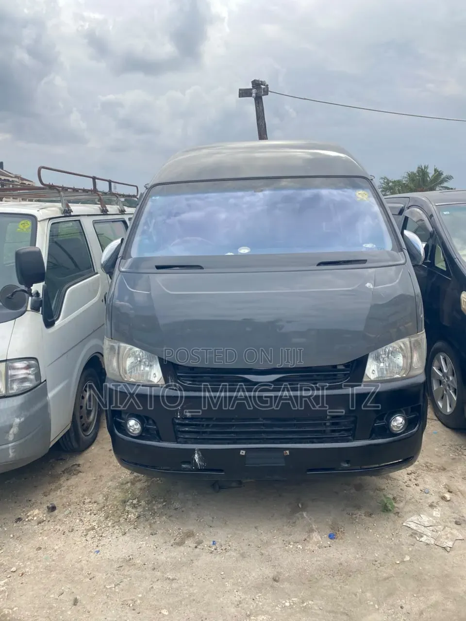 Toyota Quantum 2010 Black