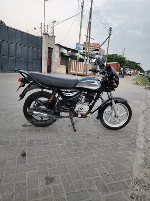 TVS HLX 125 2026 Black