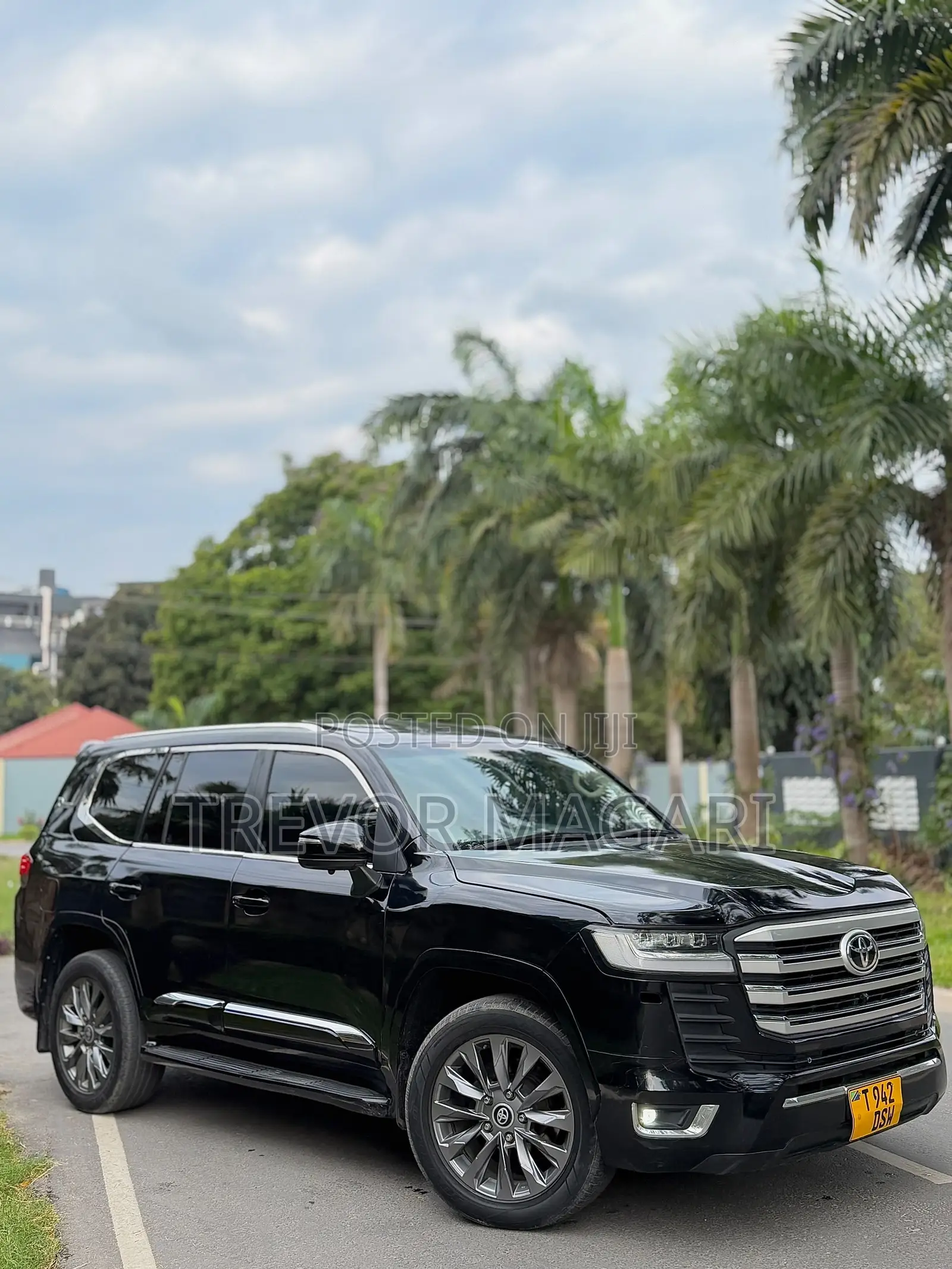 Toyota Land Cruiser 2016 Black