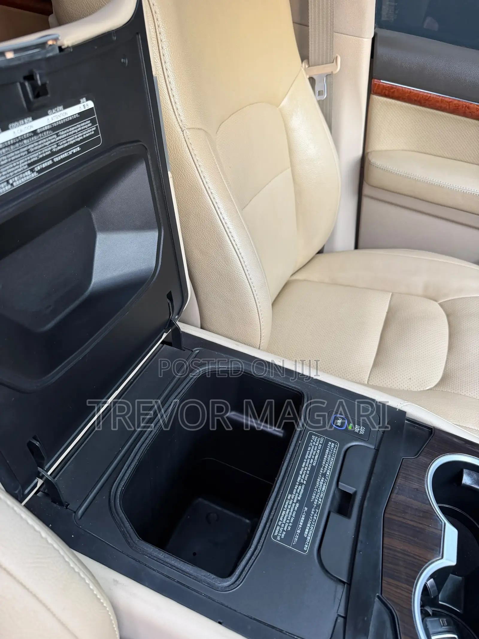 Toyota Land Cruiser 2016 Black