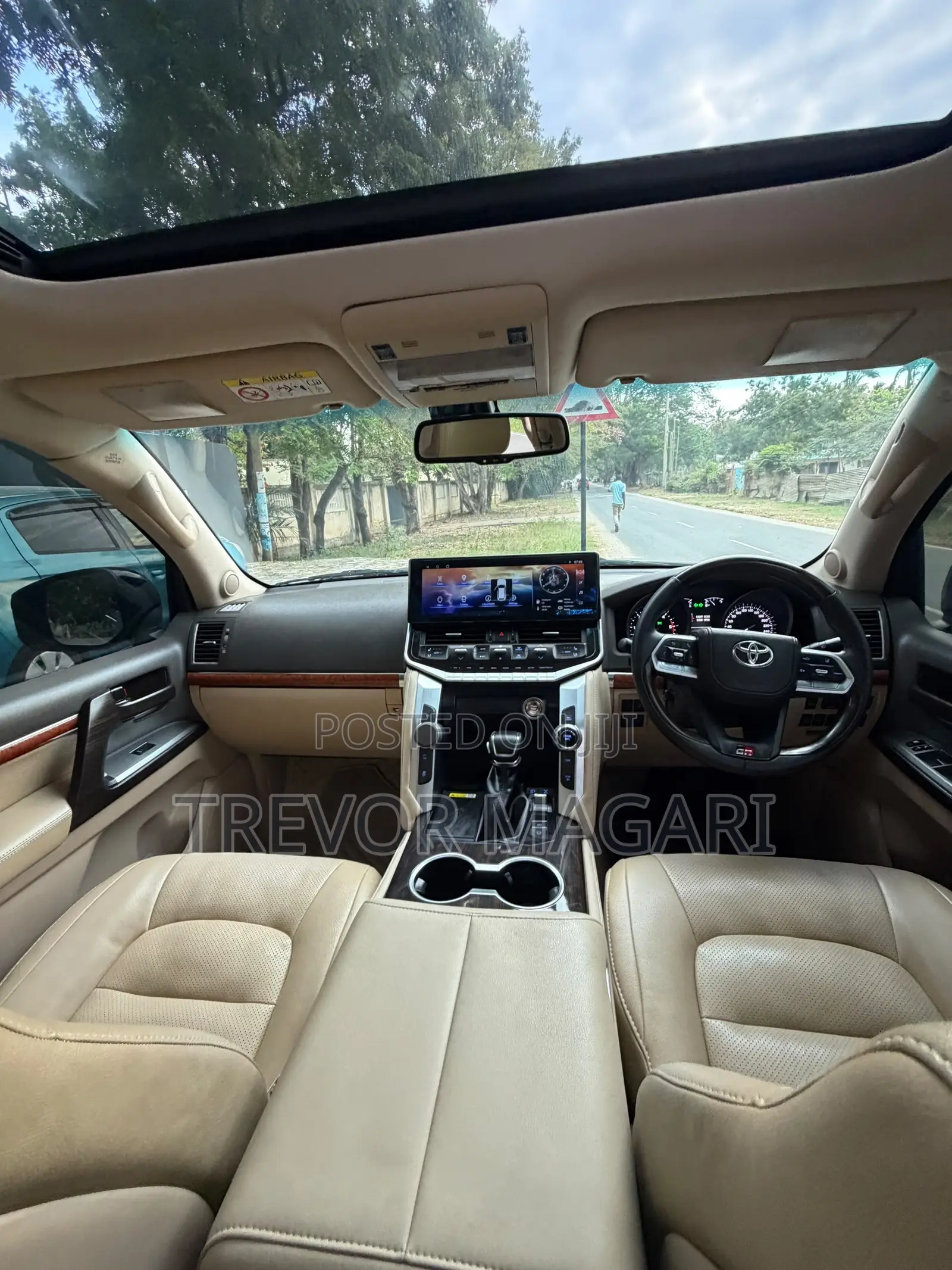 Toyota Land Cruiser 2016 Black
