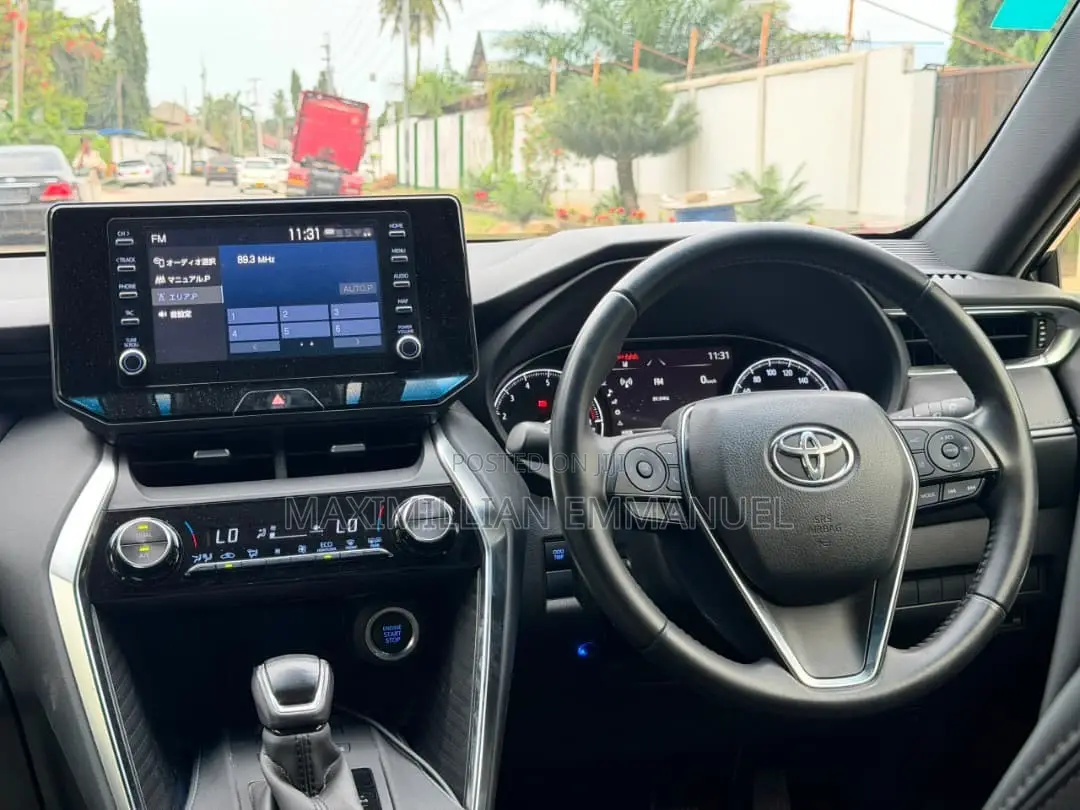 Toyota Harrier 2020 Black