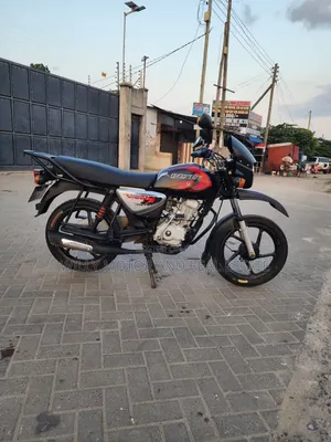 New TVS HLX 125 2022 Black