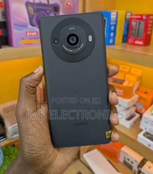 Sharp Aquos R8s pro 256 GB Black