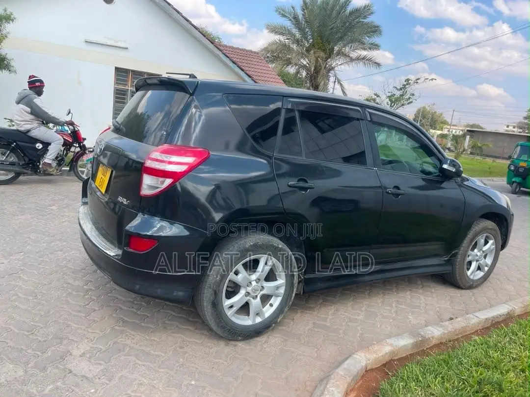 Toyota RAV4 2.0 4x4 2005 Black