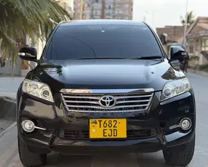 Toyota Vanguard 2010 Black