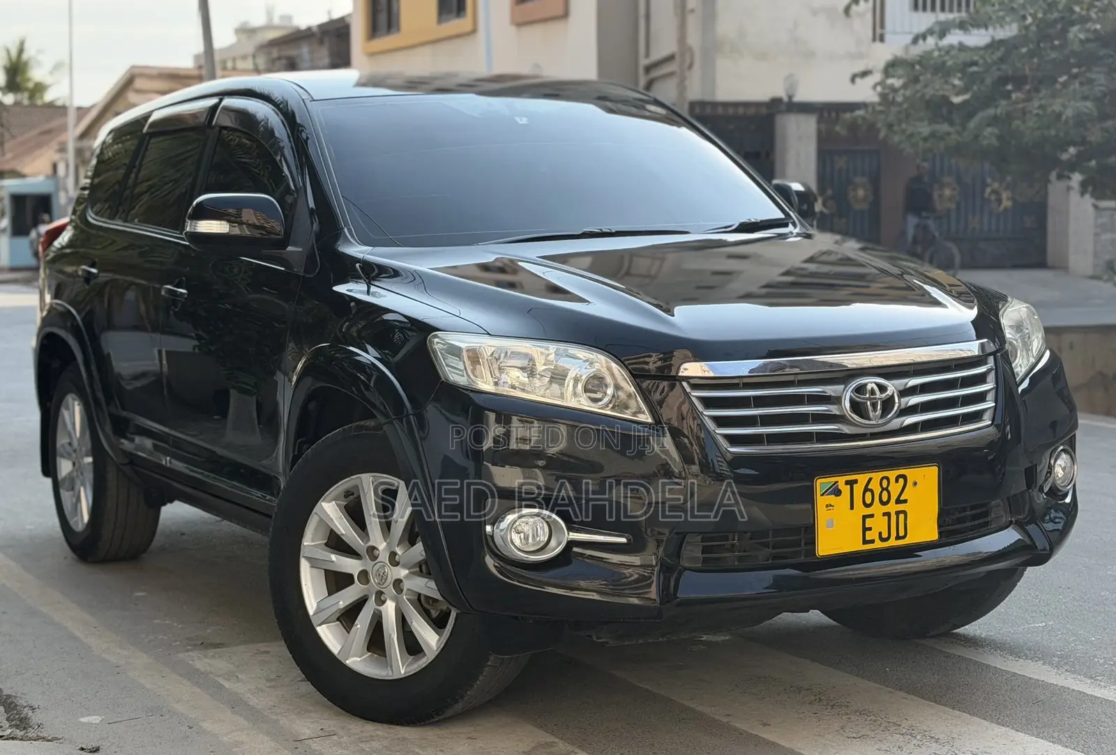Toyota Vanguard 2010 Black