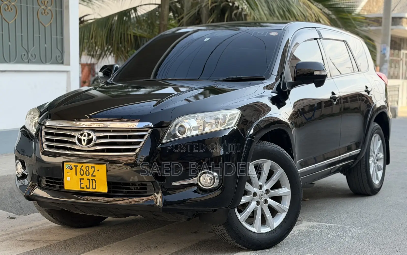 Toyota Vanguard 2010 Black