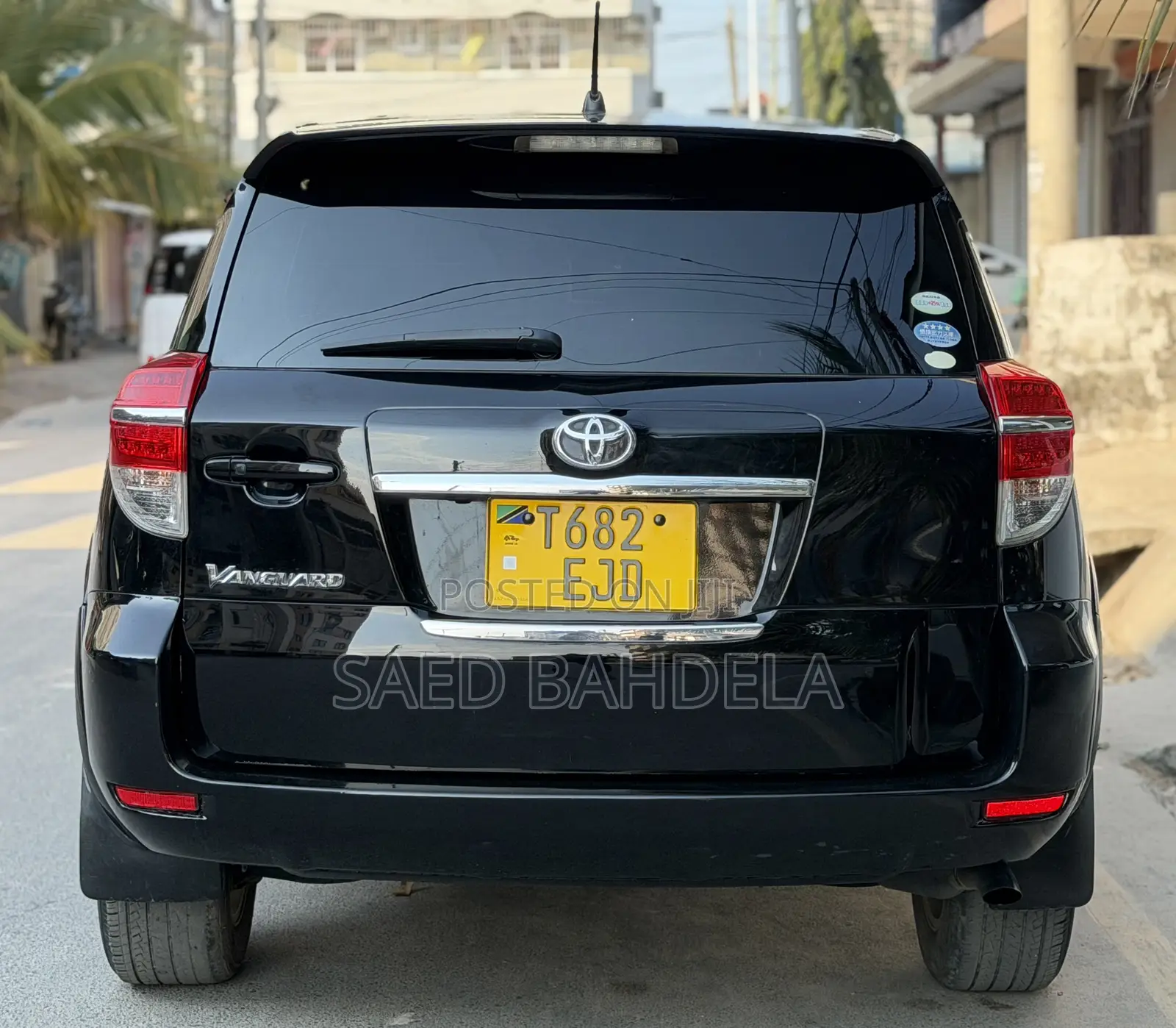 Toyota Vanguard 2010 Black