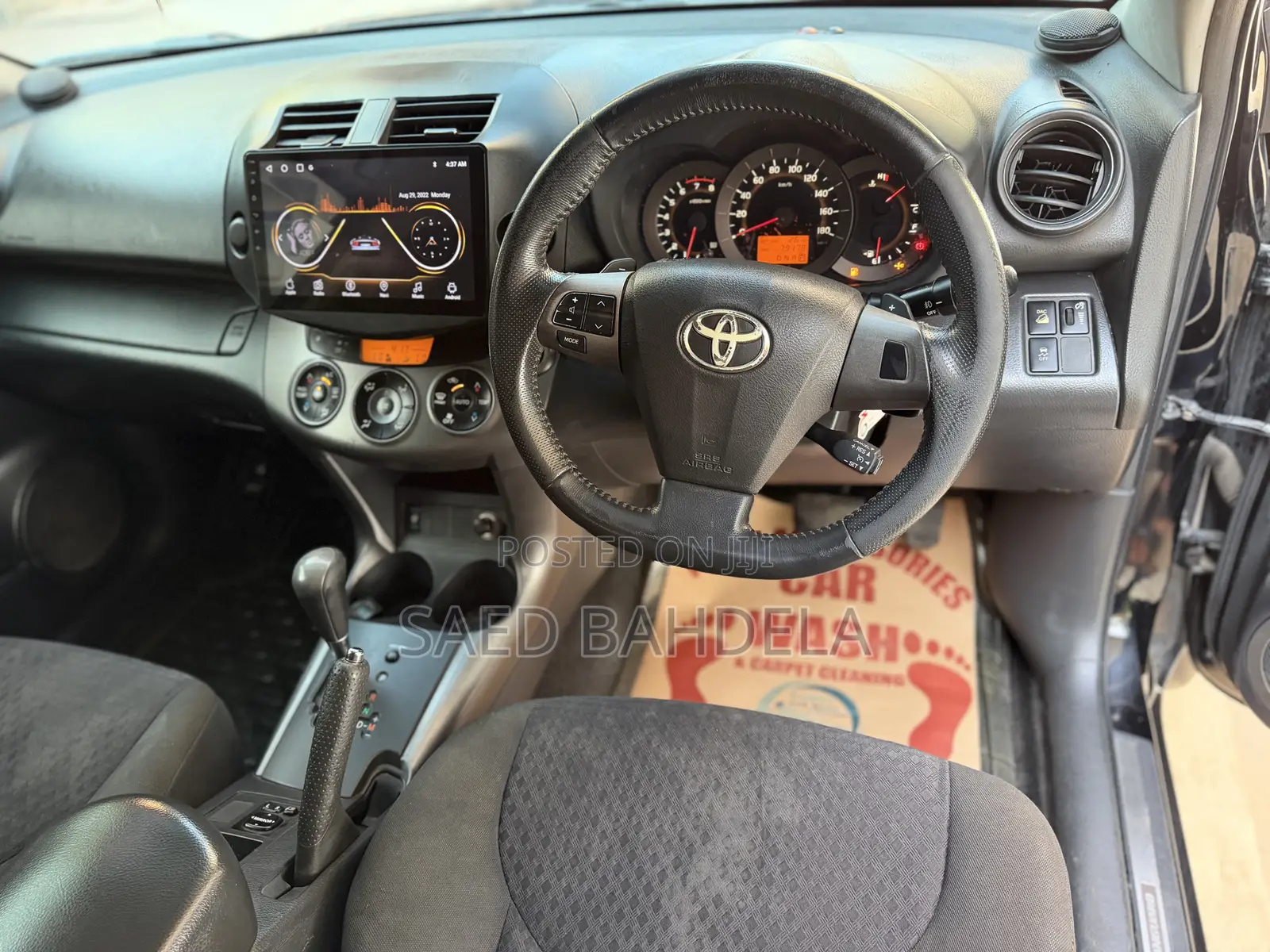 Toyota Vanguard 2010 Black