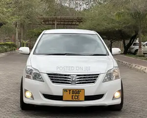 Toyota Premio 2012 White