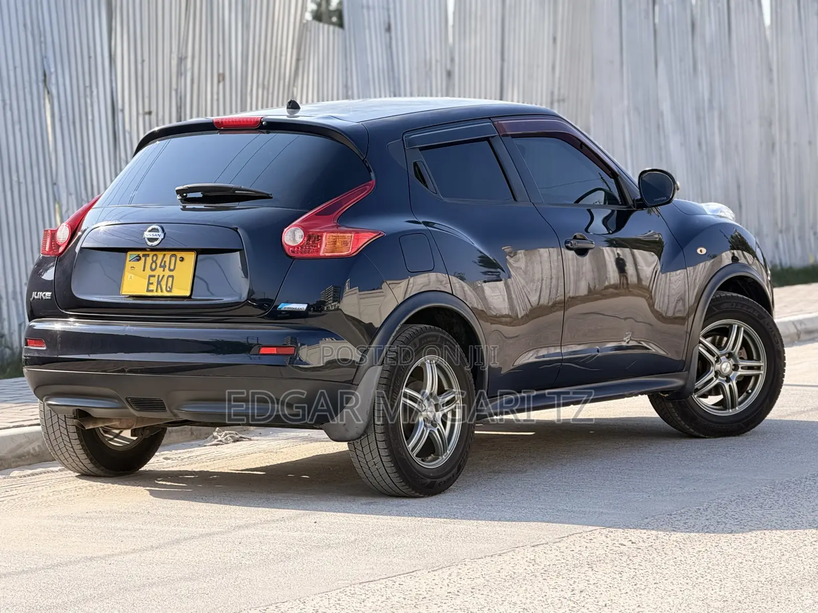 Nissan Juke 2011 Black