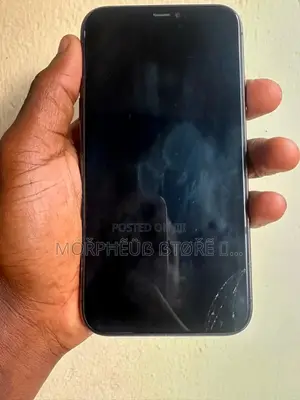 Apple iPhone 11 64 GB Black