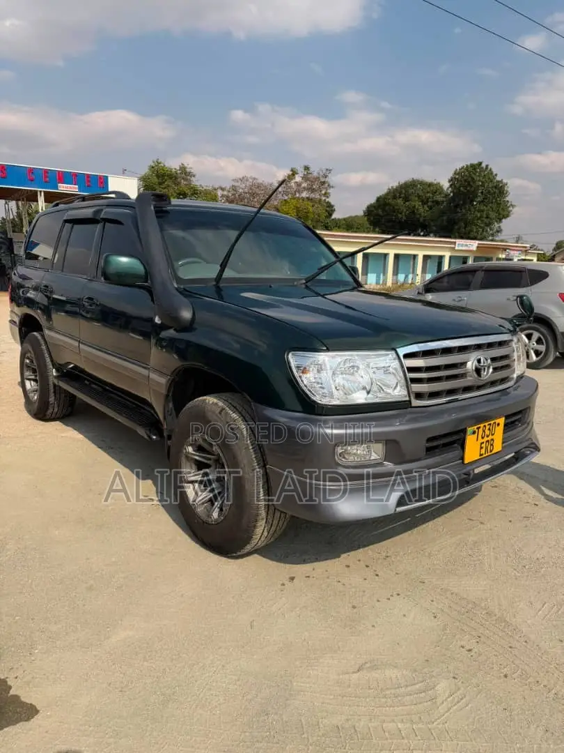 Toyota Land Cruiser 2006 Black