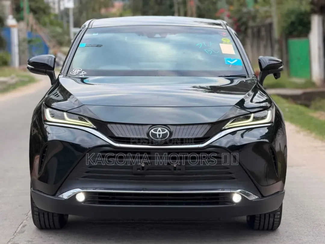 Toyota Harrier 2021 Black