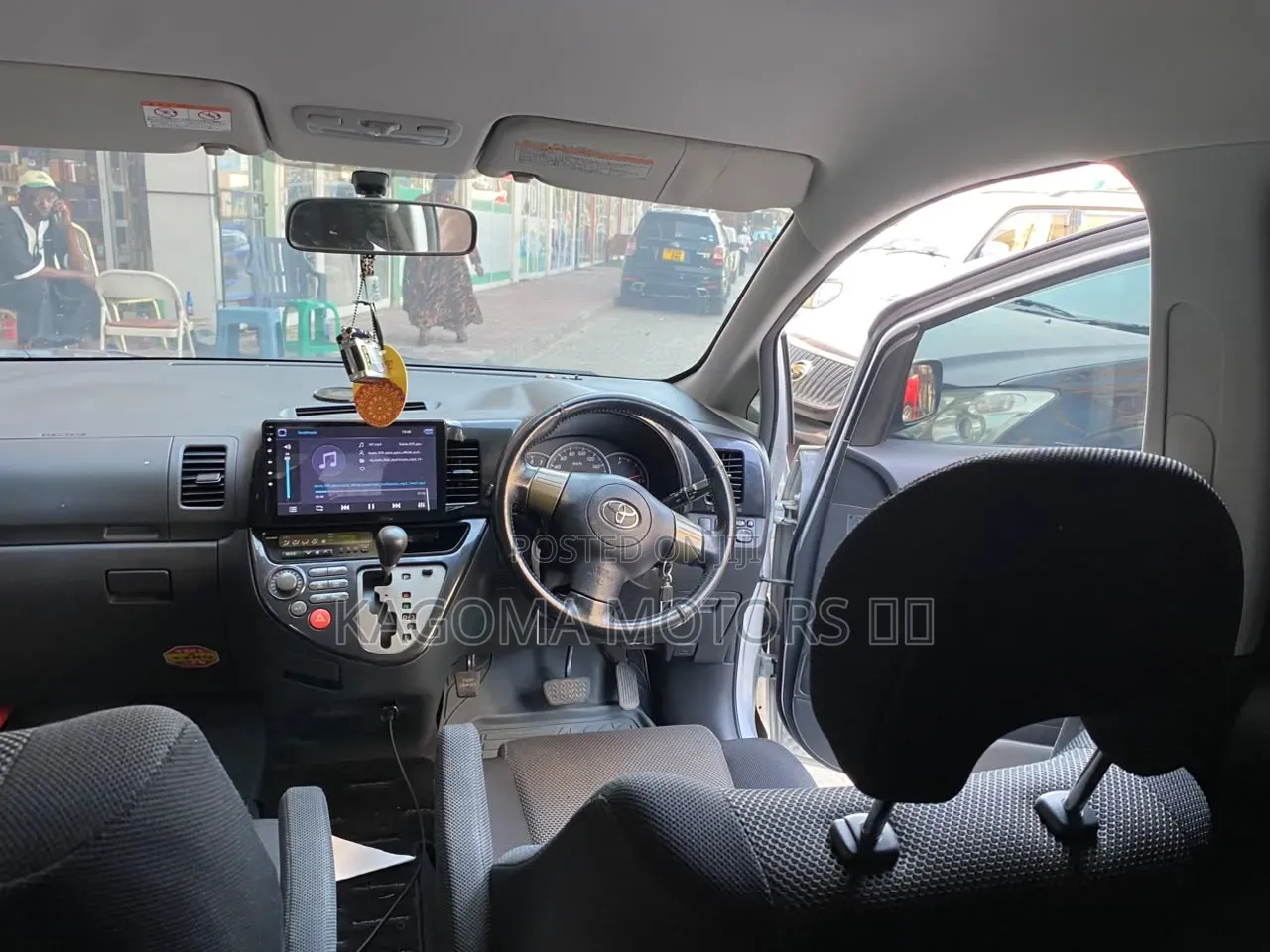Toyota Wish 2003 Silver