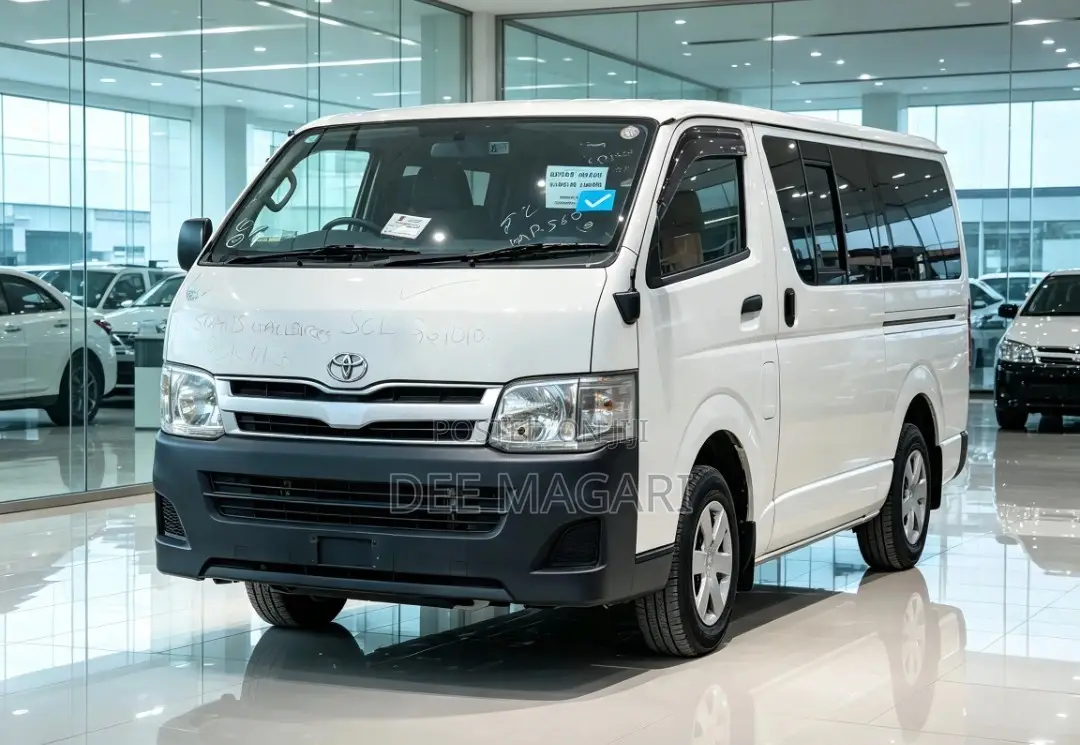 Toyota Quantum 2012 White