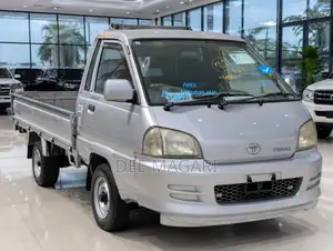 Toyota Town Hiace