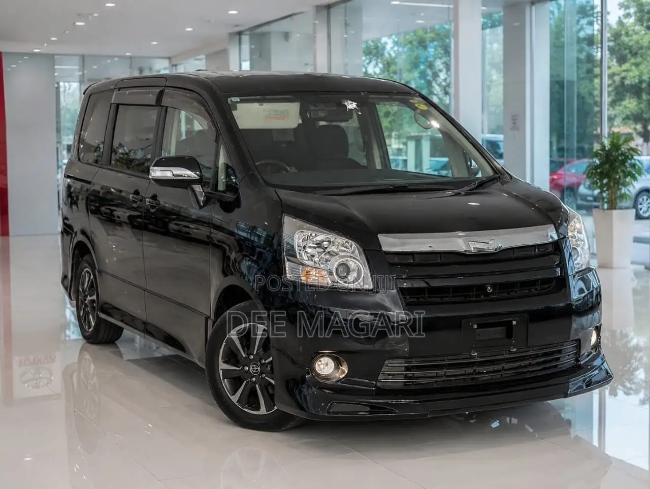 Toyota Noah 2007 Black